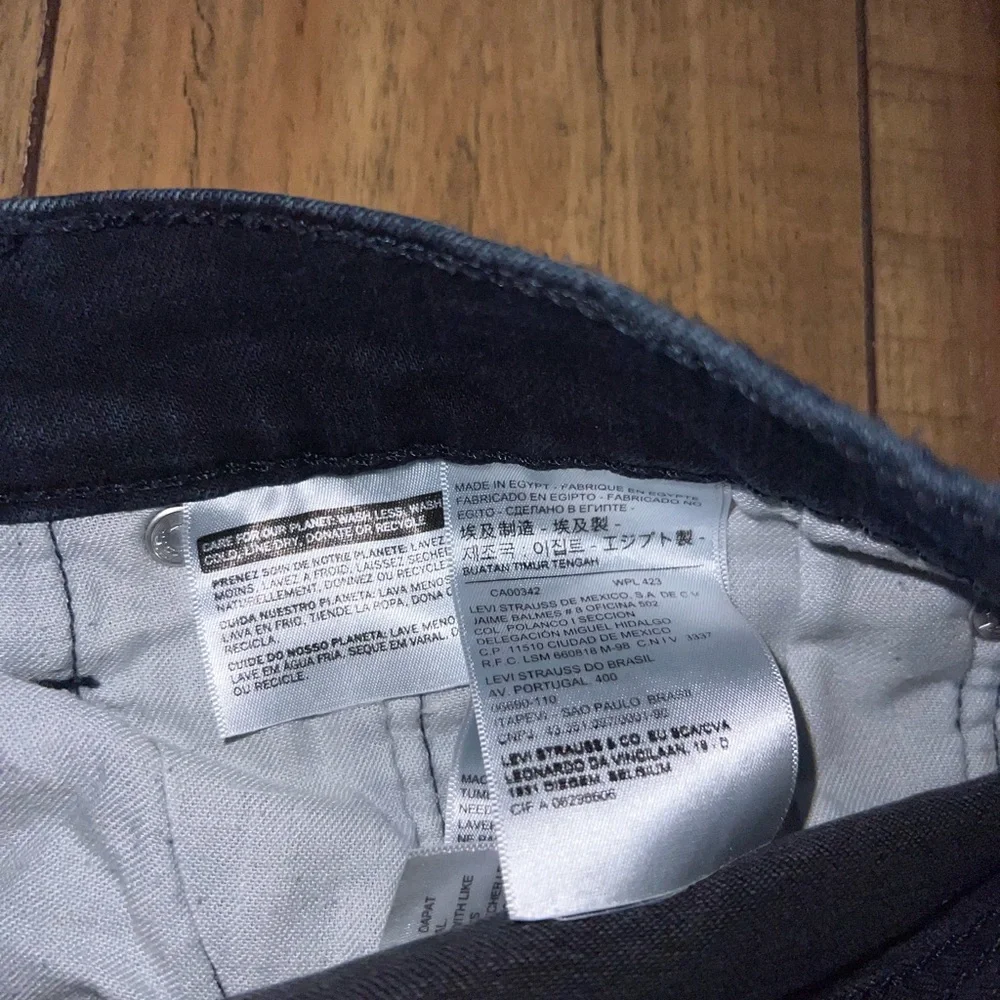 levi’s jeans